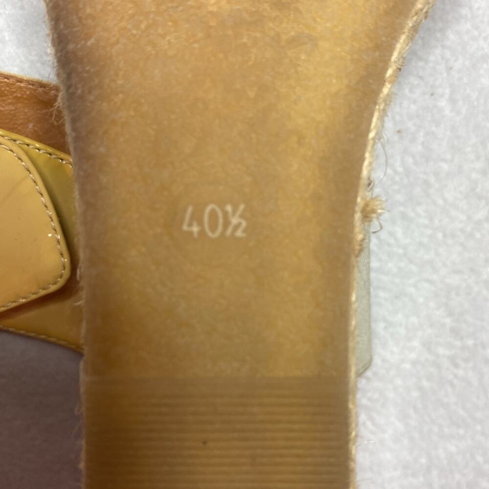 Fendi Red and Tan Patent Leather Strappy wedged sandals size 40 1/2 - Picture 5 of 6